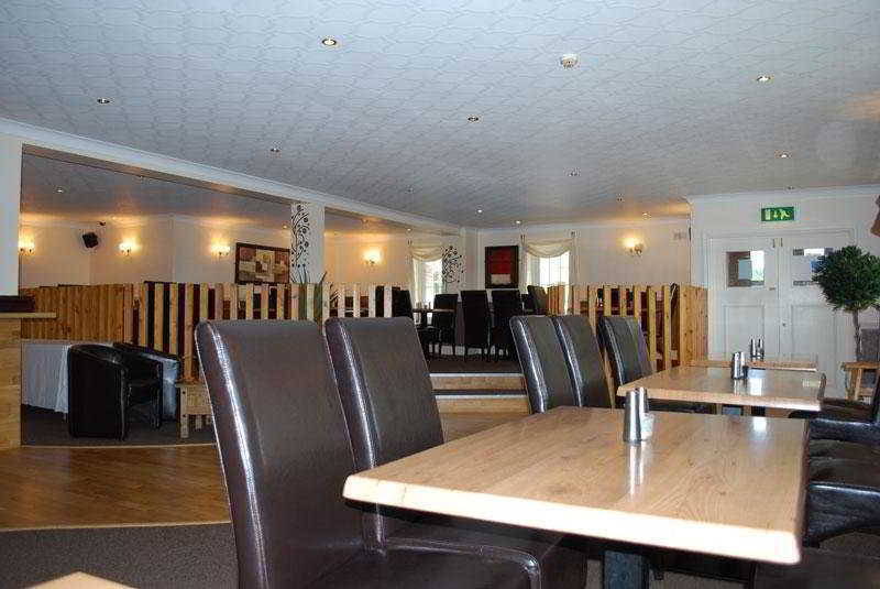 Celtic International Hotel Cardiff Airport Barry Buitenkant foto