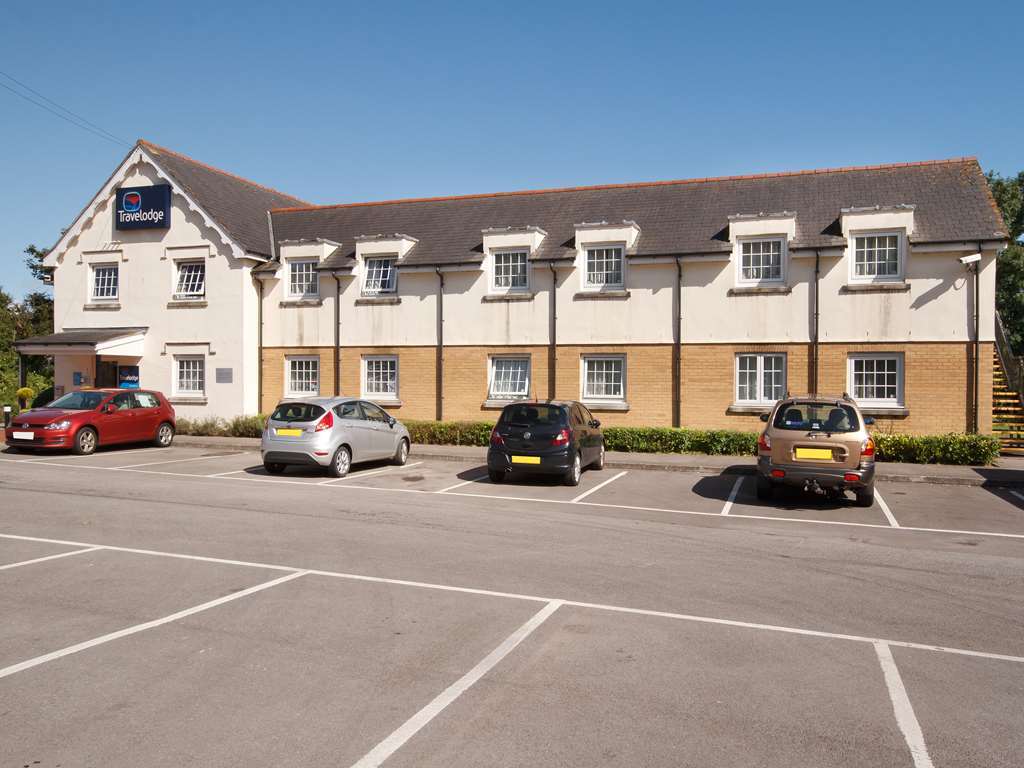 Celtic International Hotel Cardiff Airport Barry Buitenkant foto